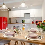 Будинок відпочинку Vacationclub - Szklarska Park Vacationhome 1 *